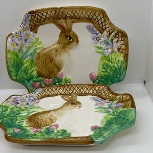 Set of 2 Vtg. Royal Norfolk Easter Bunny Rabbit Textured 7.5”x6” Plates Dish